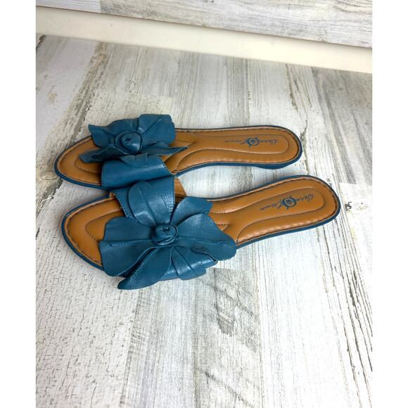 Born Crown Women’s 10 Blue Leather Floral Flat Slip-On Sandal Designer Shoe - Picture 1 of 8